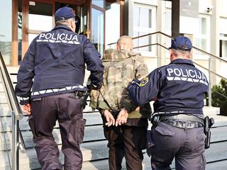 Slovenija 18.03.2014 privedba osumljencev pred preiskovalnega sodnika, ki so jih