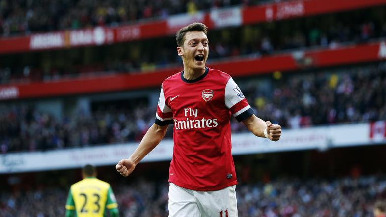 mesut ozil