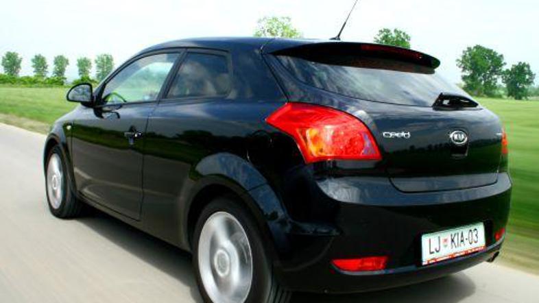Kia pro cee'd je na cesti prava zapeljivka, marsikdo pa jo hitro zameša z nemški