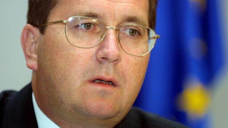 Andrej Plahutnik BOBO