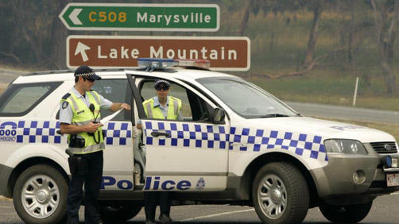 Prebivalcem požganega mesta je bil omogočen le kratek pogled nanj.