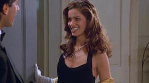 Amanda Peet