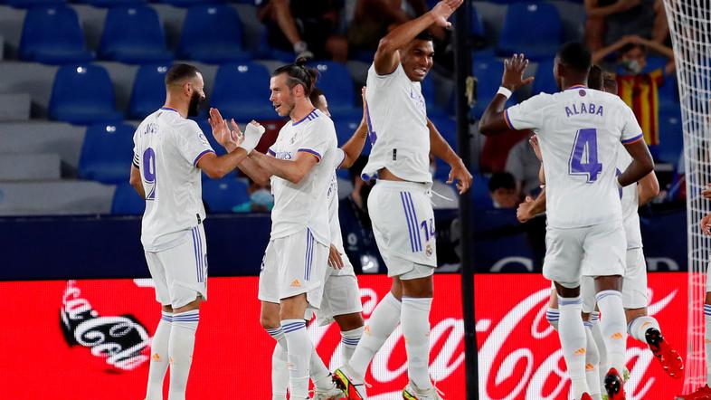 Karim Benzema Gareth Bale Levante Real Madrid