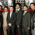 Zasedba: Jeremy Piven, Rex Lee, Kevin Connolly, Adrian Grenier, Jerry Ferrara in