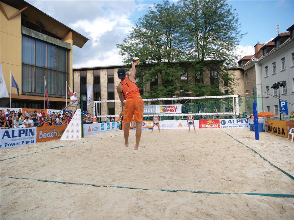 Andreja Vodeb in Martina Jakob | Avtor: Žurnal24 main