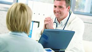 zdravnik pregled bolnik pacient