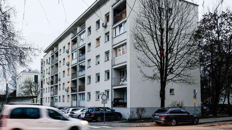 stanovanjski blok, stanovanja