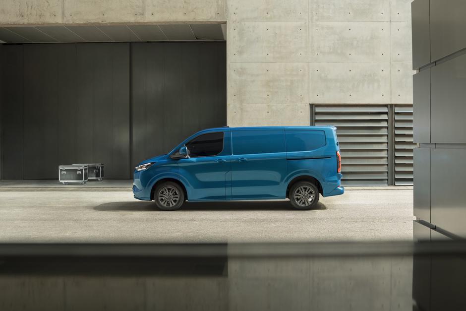 Ford transit custom | Avtor: Ford