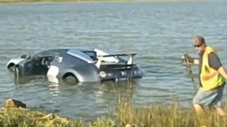 Nesrečni lastnik bugatti veyrona je po nesreči avtomobil odpisal. Foto: Youtube