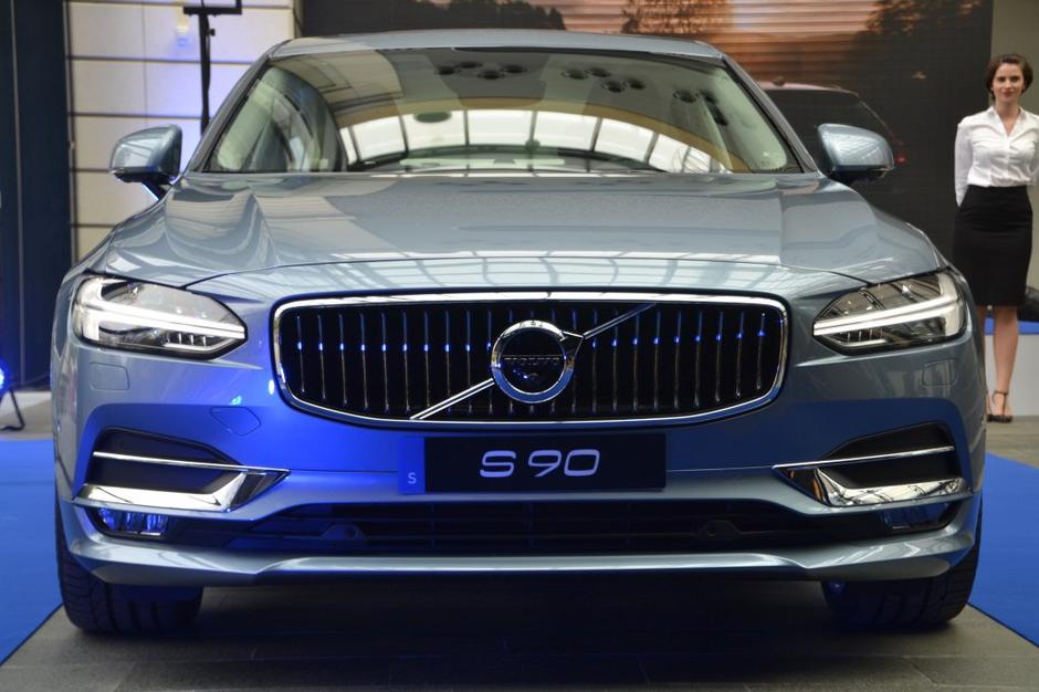 Volvo S90 | Avtor: Gregor Prebil