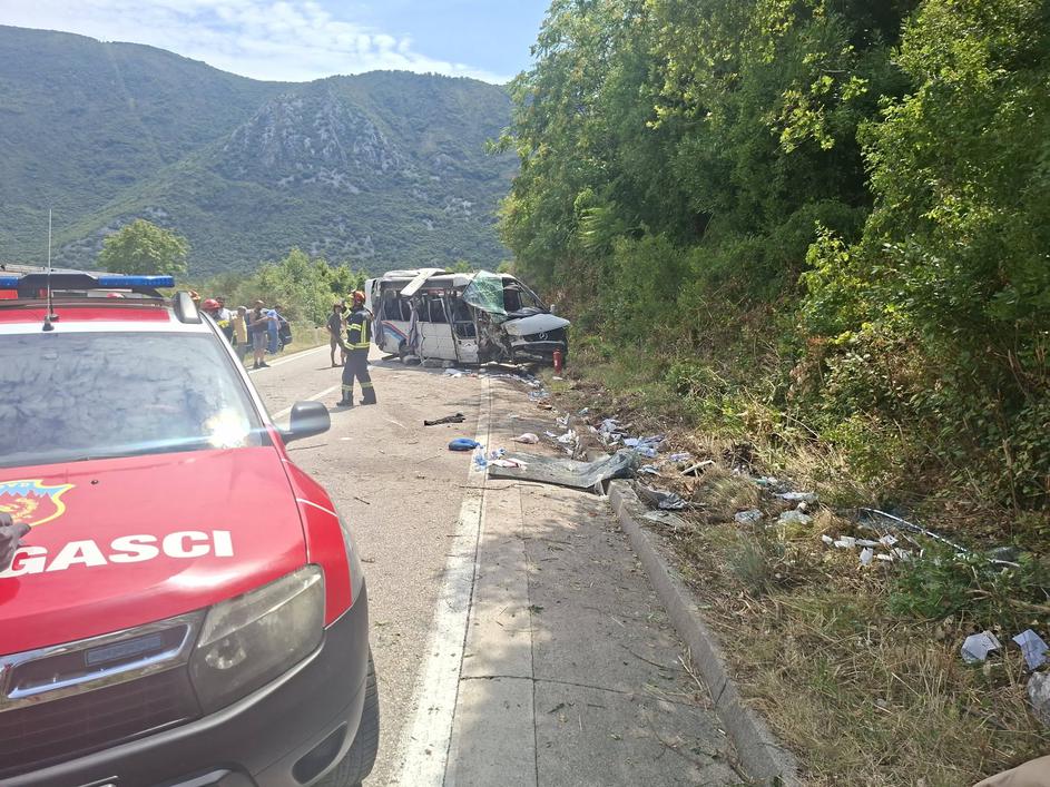 Nesreča avtobusa v Črni gori