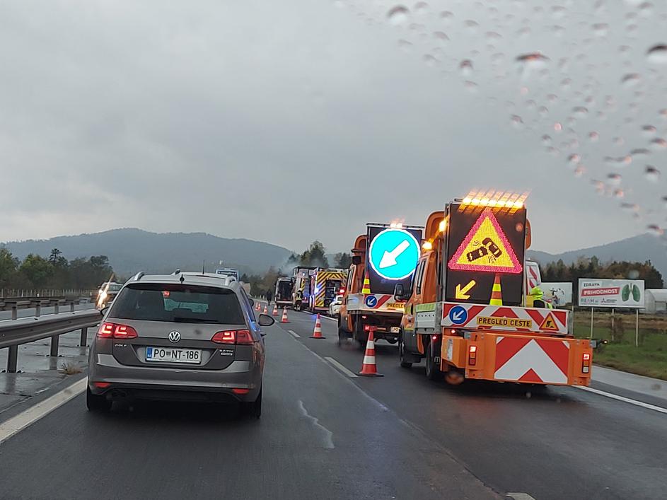 Prometna nesreča, zaprta avtocesta