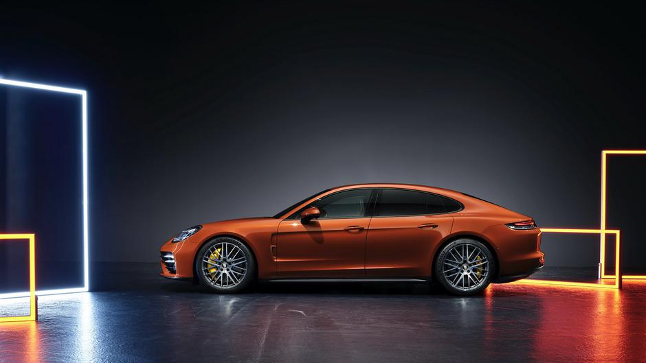 Prenovljena porsche panamera | Avtor: Porsche 