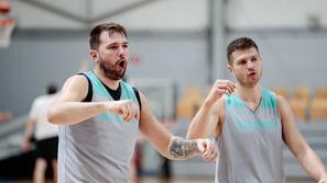 eurobasket 2025, trening slovenska košarkarska reprezentanca, luka dončić, luka dončić