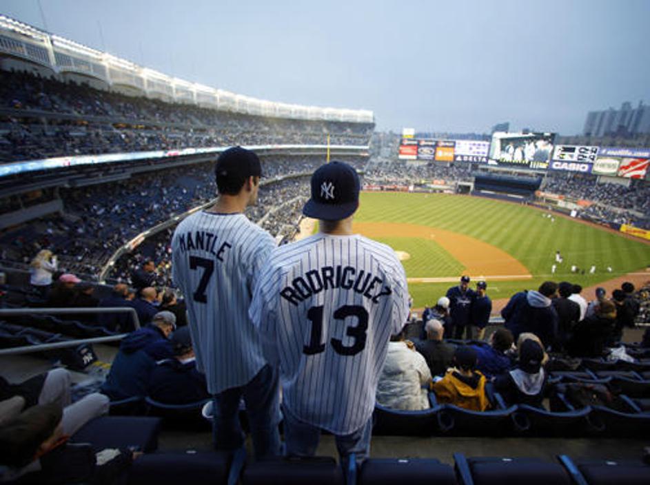 To je novi Yankee. Več fotografij poglejte v galeriji.
