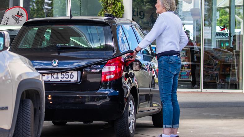 Nemčija bencinska črpalka