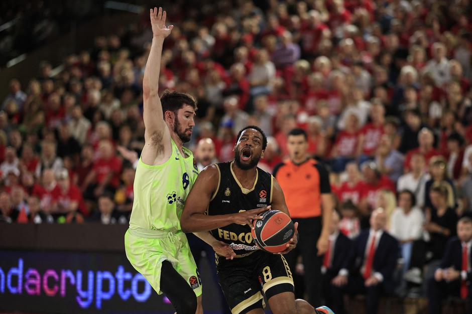 Dario Brizuela Jordan Loyd Monaco Barcelona Evroliga | Avtor: Profimedia