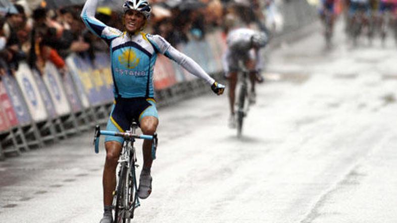 Alberto Contador se je že postavil v vlogo favorita.