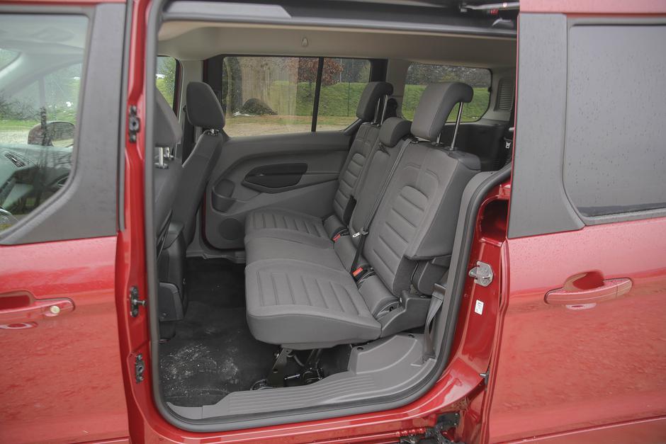 Ford Courier Connect | Avtor: Saša Despot