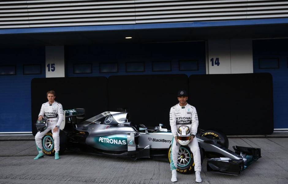 hamilton rosberg jerez w06 predstavitev | Avtor: Reuters