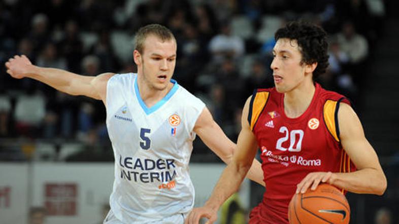 Roko Leni Ukić se bo v novi klubski sezoni podal čez lužo v ligo NBA.