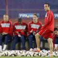 Landon Donovan in soigralci ne smejo trenirati na stadionu Loftus Versfield v Pr