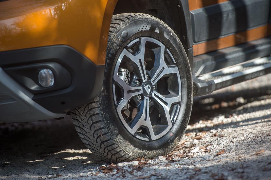 Dacia Duster | Avtor: Anže Petkovšek