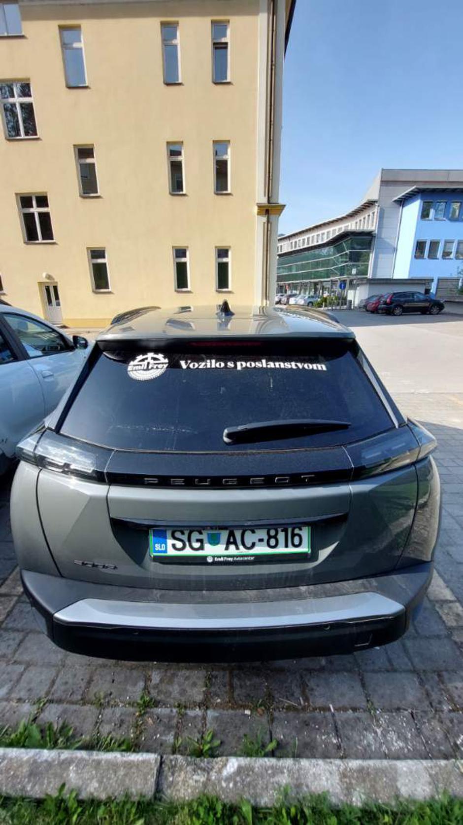 Prostofer | Avtor: Andreja Cilenšek