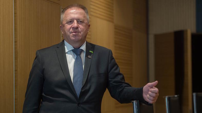 Zdravko Počivalšek