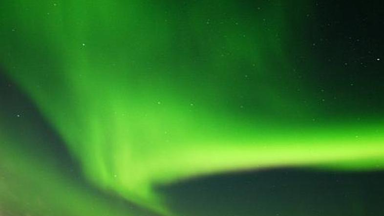 Aurora borealis je dovolj močan razlog za potovanje proti polarnemu krogu.