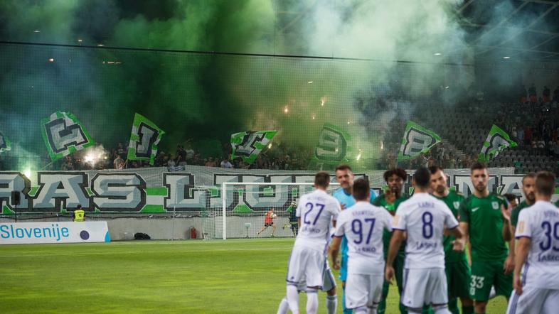 Nogometni derbi Olimpija - Maribor