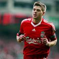 Gerrard bi poleti utegnil zamenjati klubske barve. (Foto: EPA)
