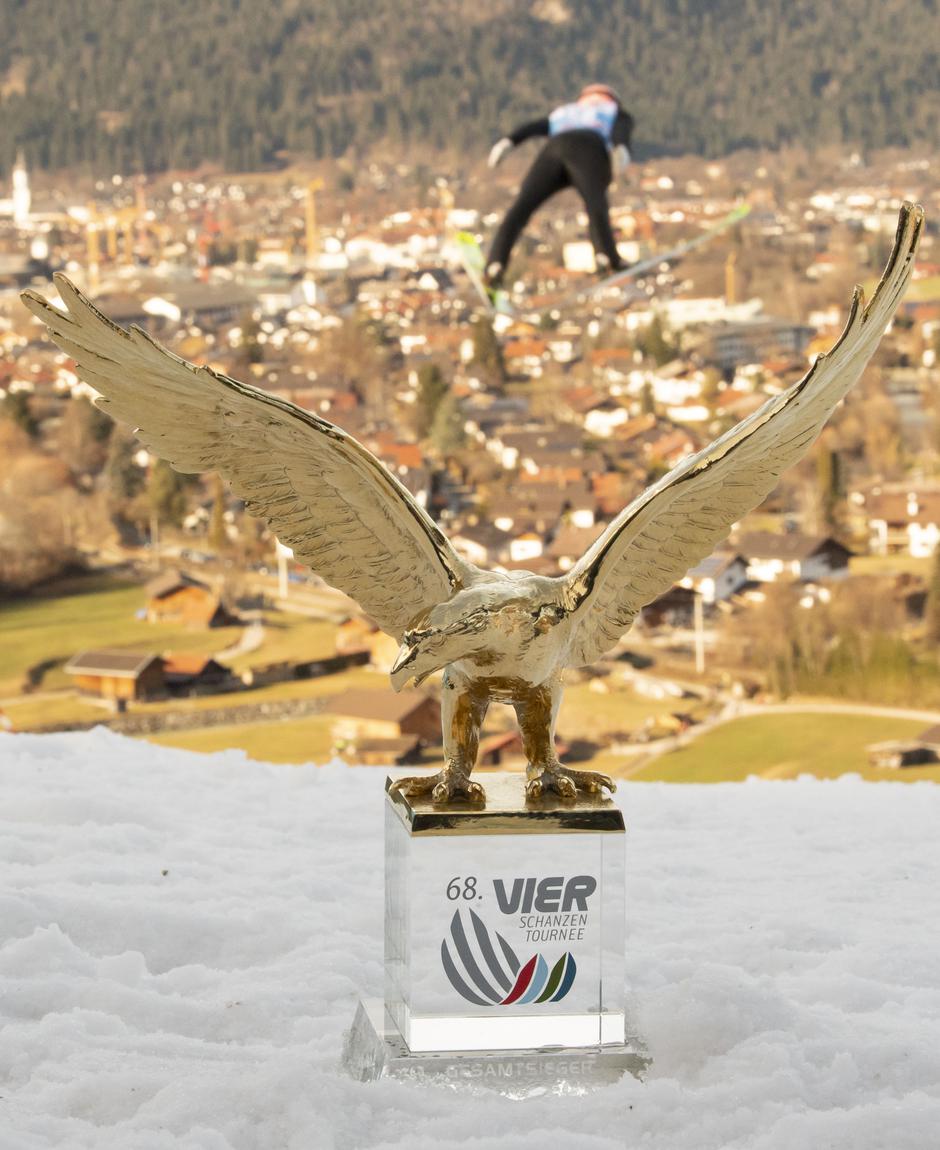 novoletna turneja zlati orel | Avtor: Epa