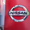 Nissan logo logotip