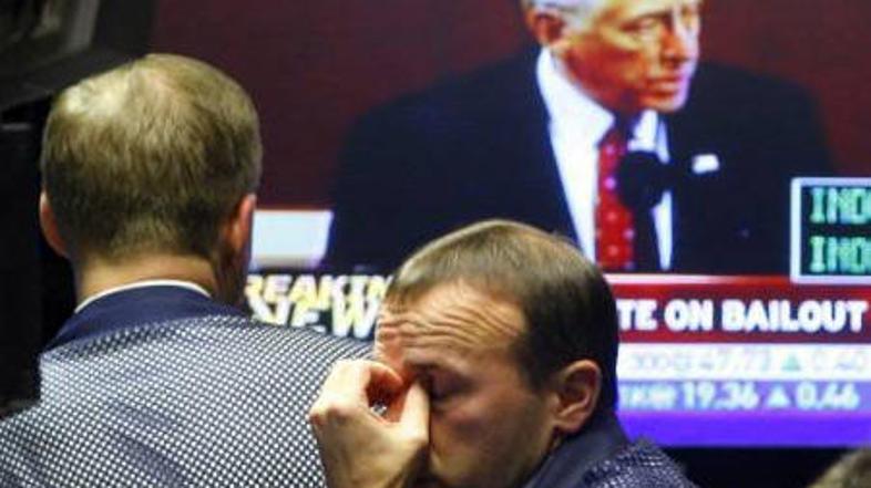 Kljub temu, da je kongres včeraj sprejel "rešilni plan", so delnice padle.