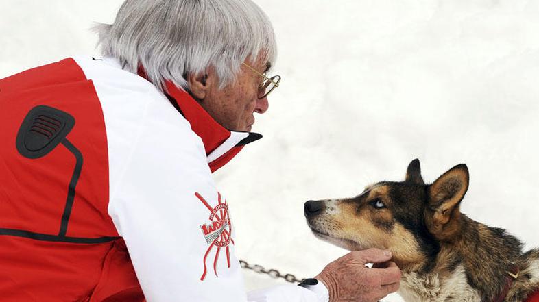 Hladni zrak v italijanskih Dolomitih je dal Ecclestonu nove ideje. (Foto: Reuter