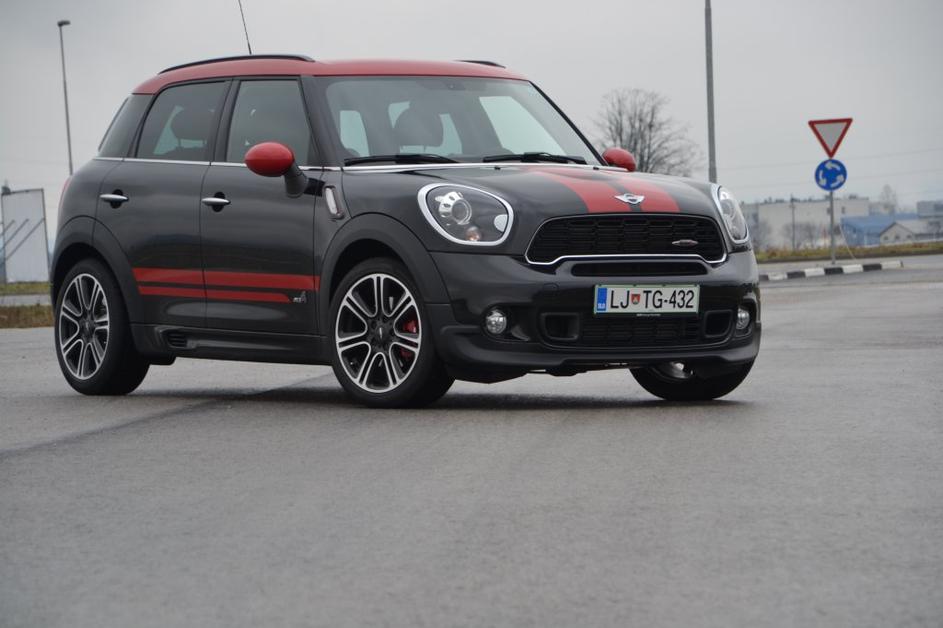 Mini countryman john cooper works