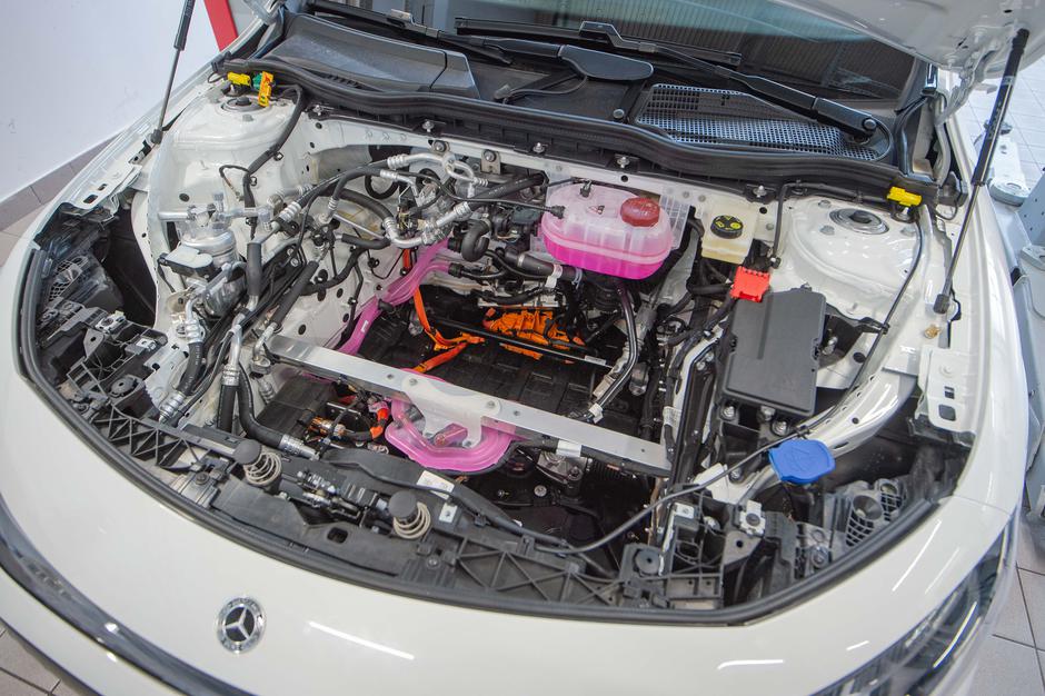 Mercedes CLA 250+ | Avtor: Anže Petkovšek