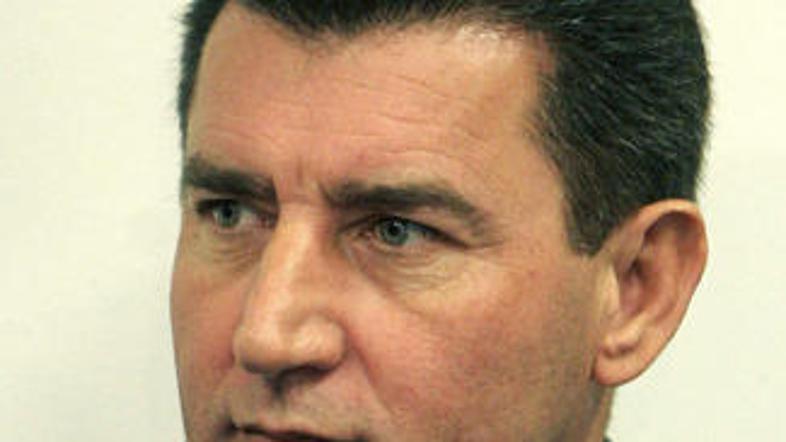 Ante Gotovina noče, da se pogreb njegovega očeta sprevrže v politični cirkus, za