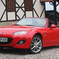 Mazda MX-5 ostaja zvesta svojemu namenu, uživati v vožnji z ljudskim roadsterjem