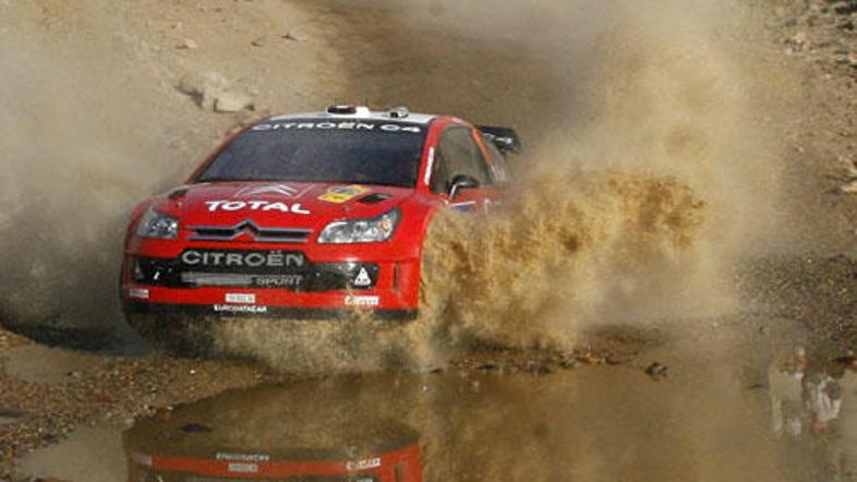 Sebastien Loeb drvi k zmagi.