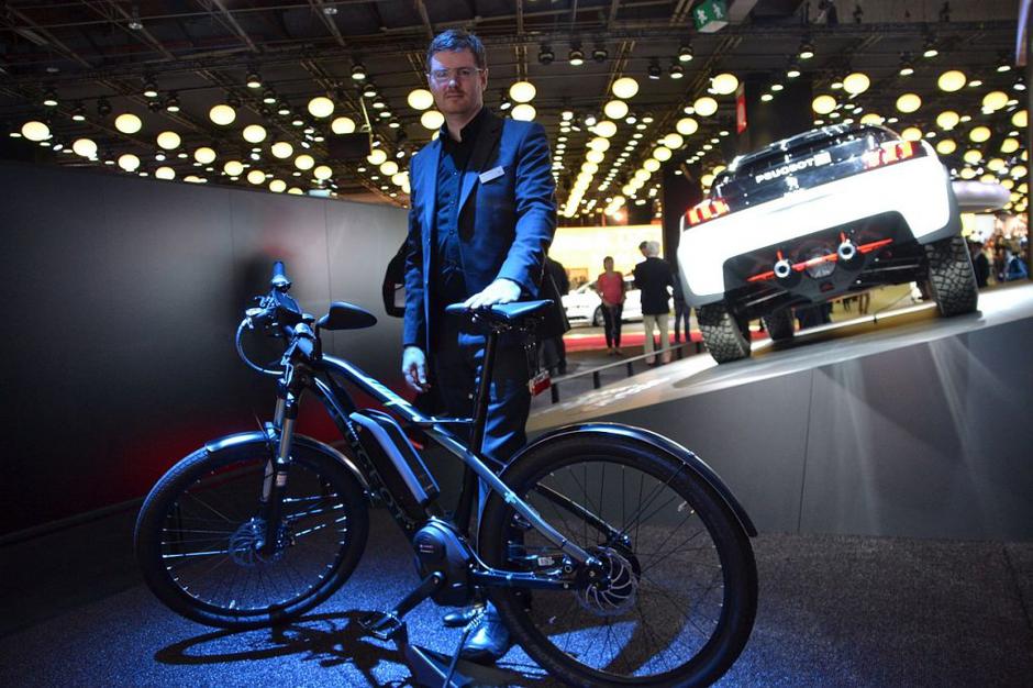 Peugeotovo električno kolo | Avtor: Gregor Prebil