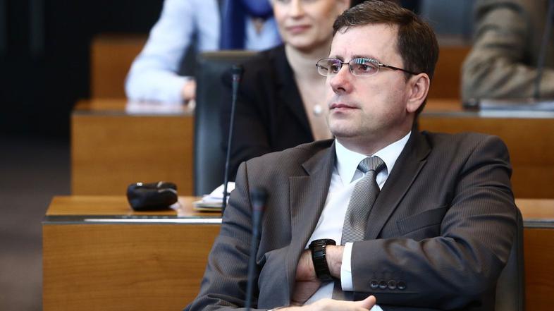 Jani Moderndorfer, Möderndorfer