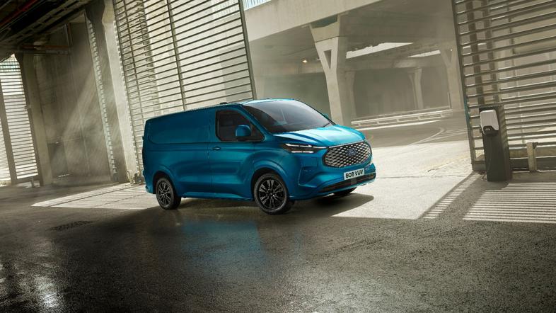 Ford E-transit custom