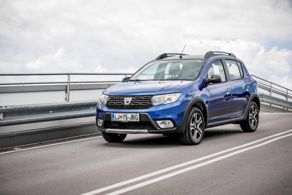 Dacia Sandero 15 let | Avtor: Saša Despot