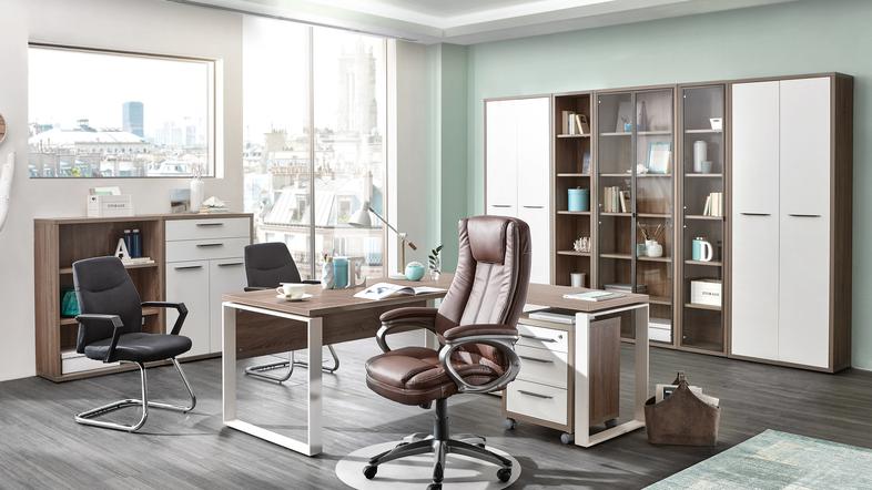 Lesnina XXXL pisarne