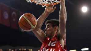 Kazemi je dober atlet, nevaren v skoku v napadu in v prodiranju. (Foto: Reuters)