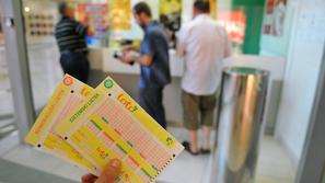 Loto lahko igrate tudi prek spleta. (Foto: Anže Petkovšek)