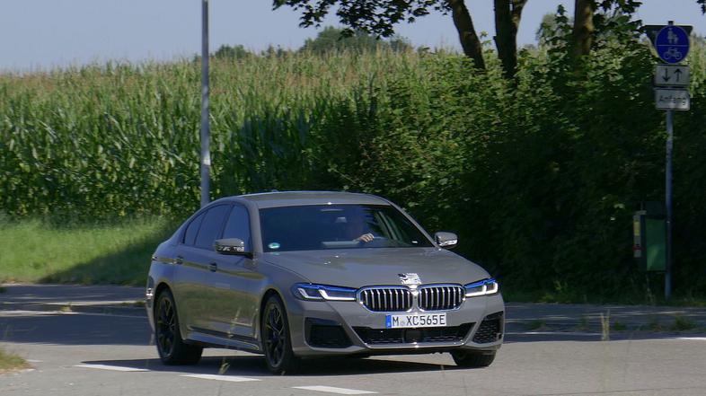 BMW 545e xdrive