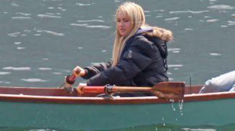 Hayden bo odslej plula sama.